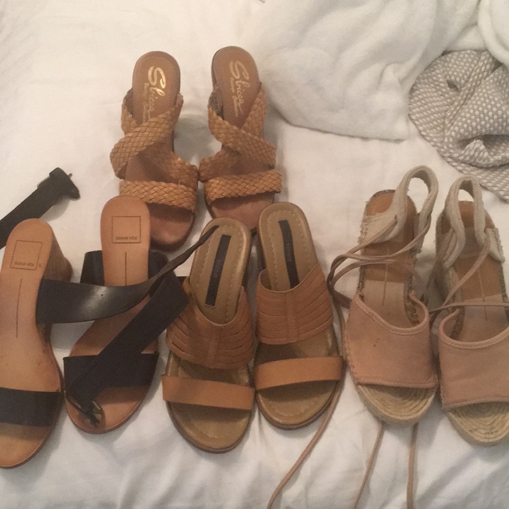 Lot of size 8 neutral colored sandals/wedges